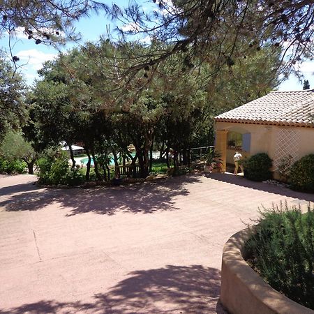 Santolines En Provence Bed & Breakfast Piolenc Екстериор снимка