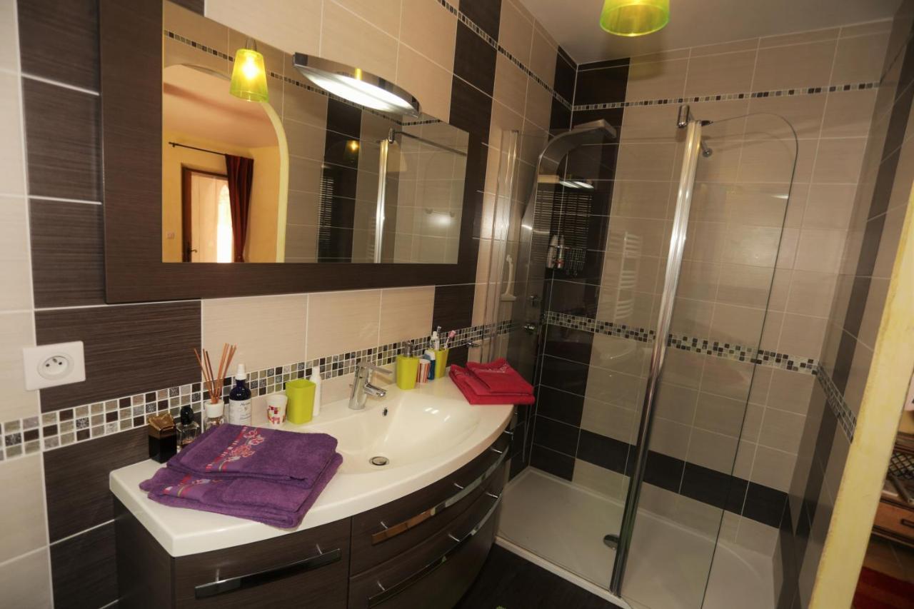 Santolines En Provence Bed & Breakfast Piolenc Екстериор снимка