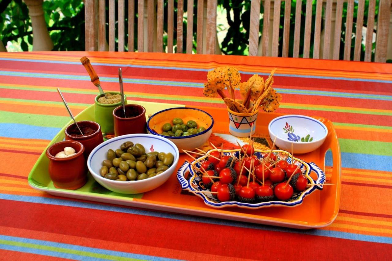 Santolines En Provence Bed & Breakfast Piolenc Екстериор снимка