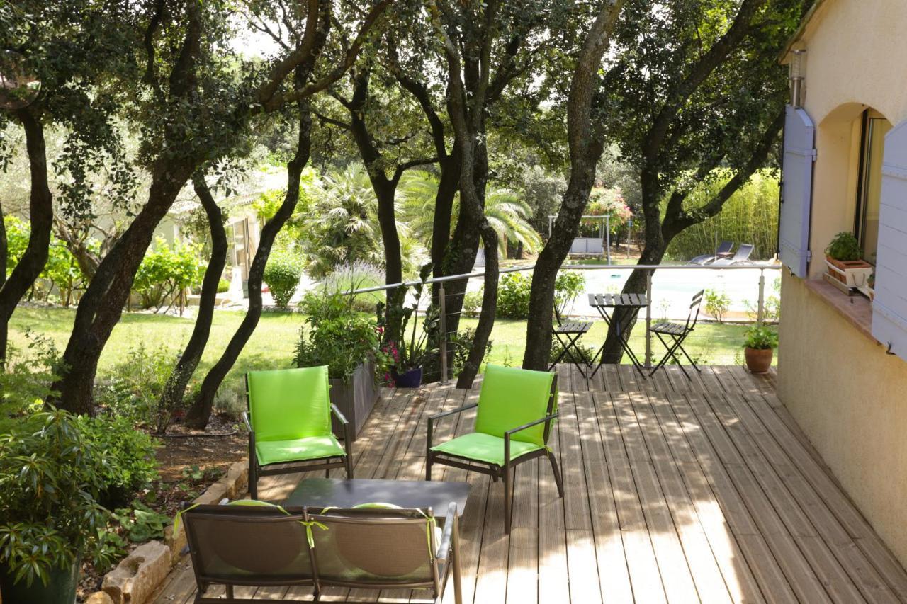 Santolines En Provence Bed & Breakfast Piolenc Екстериор снимка