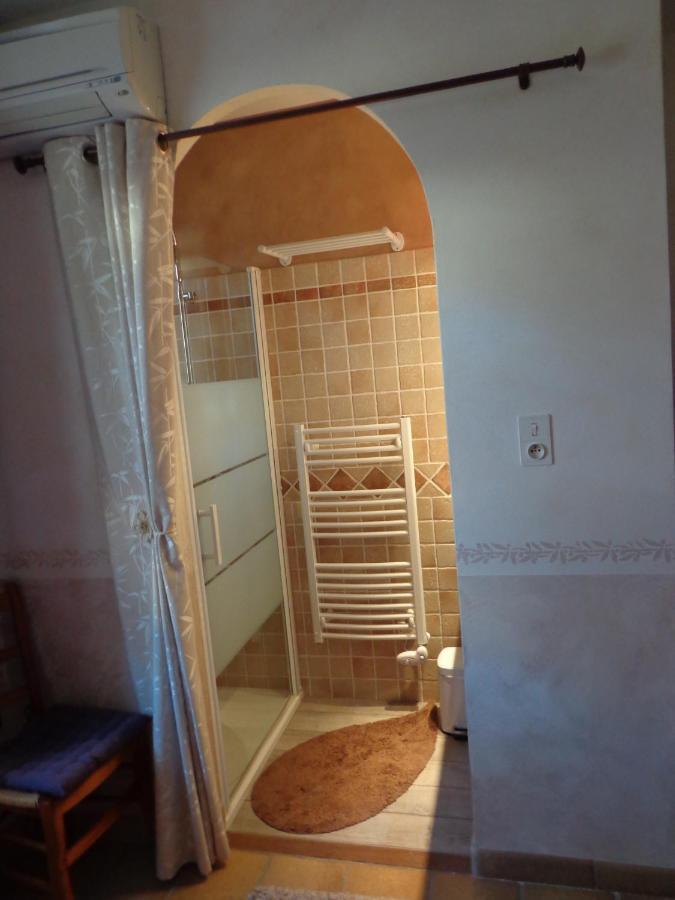 Santolines En Provence Bed & Breakfast Piolenc Екстериор снимка