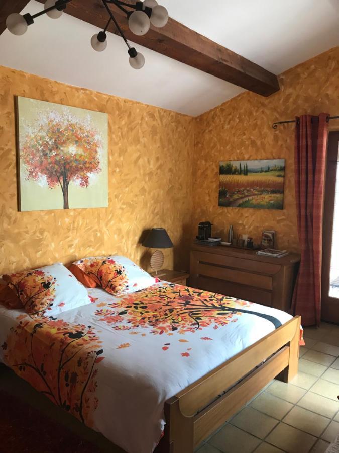 Santolines En Provence Bed & Breakfast Piolenc Екстериор снимка